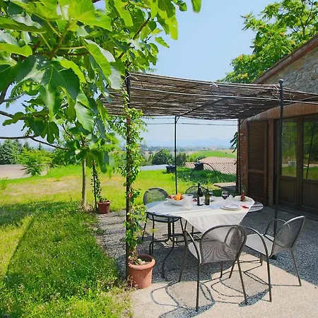 Cozy Cottage In Amelia With Pool Vakantiehuis Amelia
